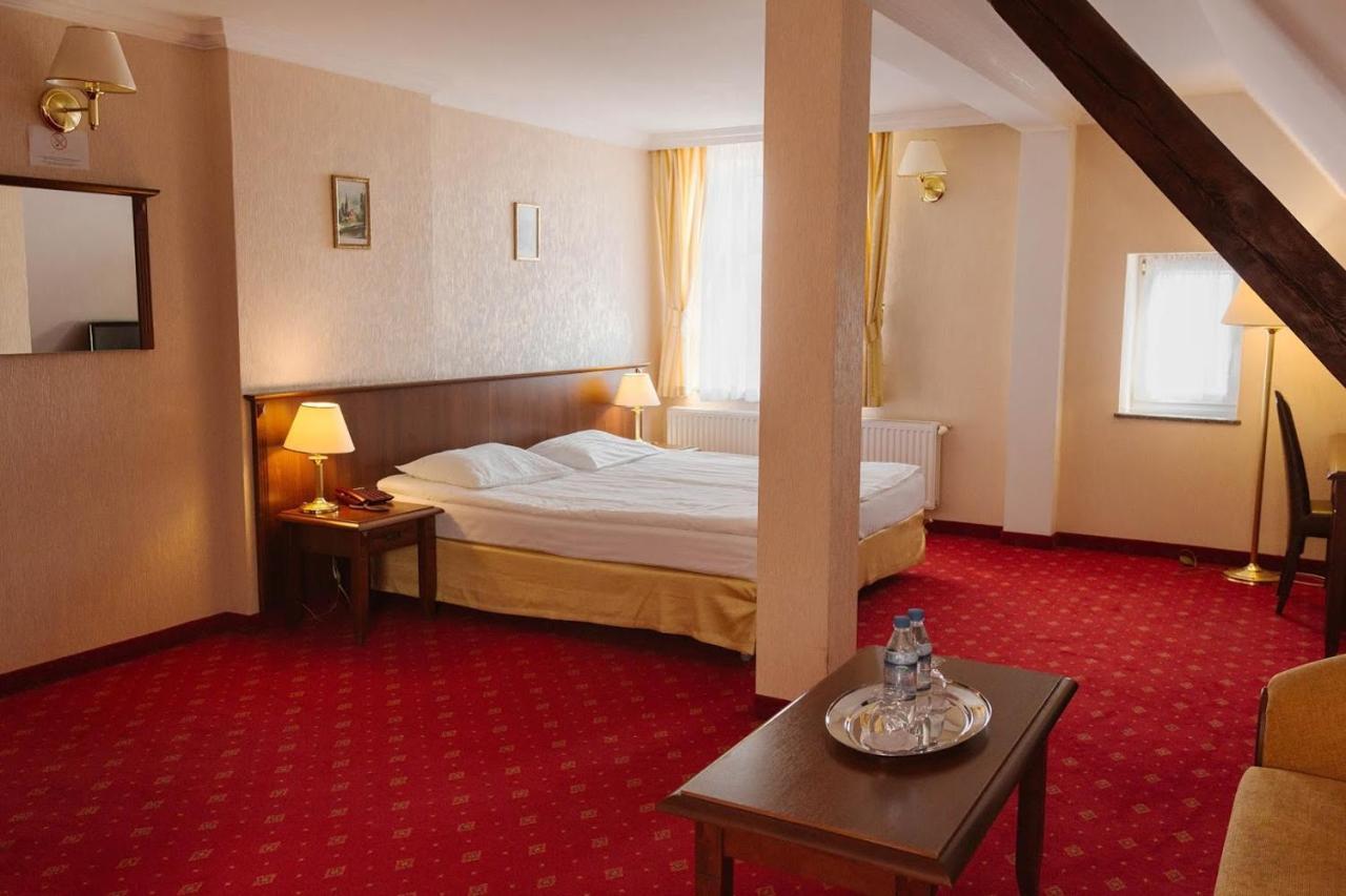 אולאבה Hotel Jakub Sobieski מראה חיצוני תמונה