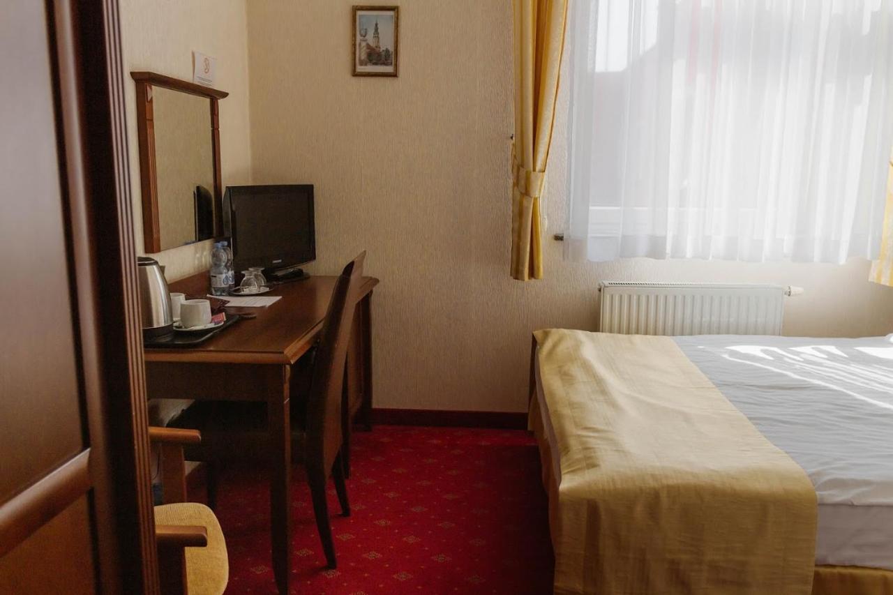 אולאבה Hotel Jakub Sobieski מראה חיצוני תמונה
