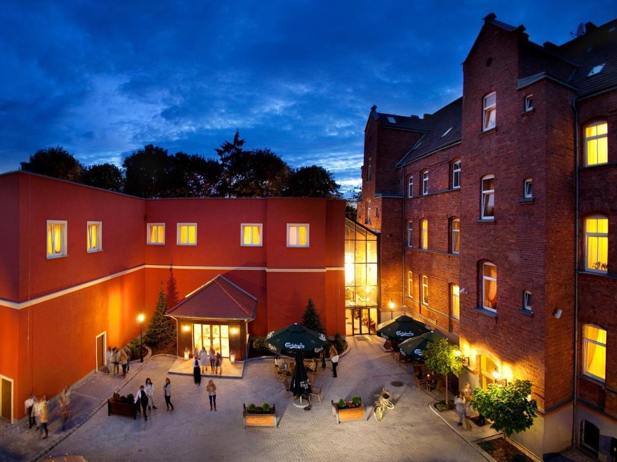 אולאבה Hotel Jakub Sobieski מראה חיצוני תמונה