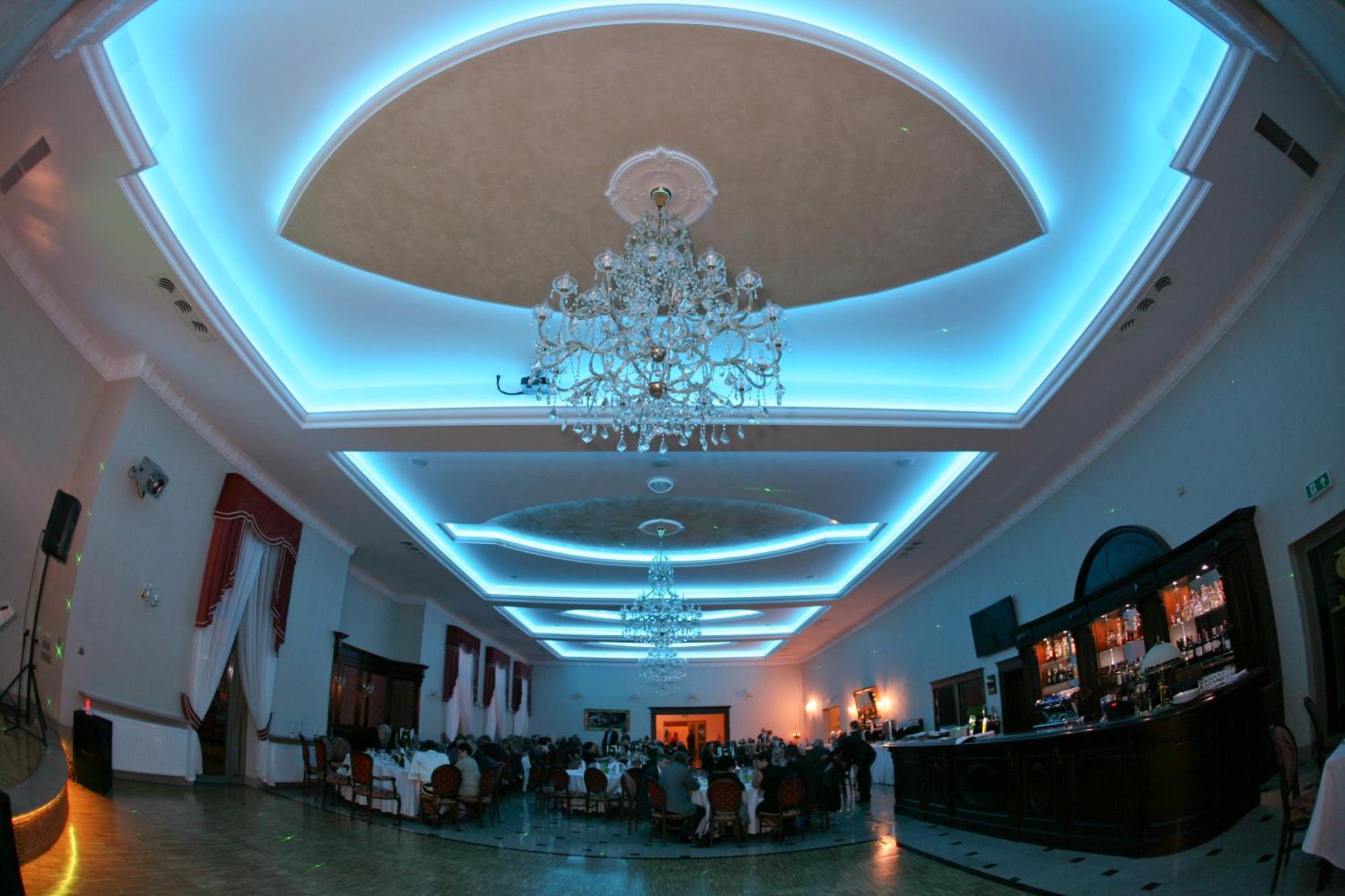 אולאבה Hotel Jakub Sobieski מראה חיצוני תמונה