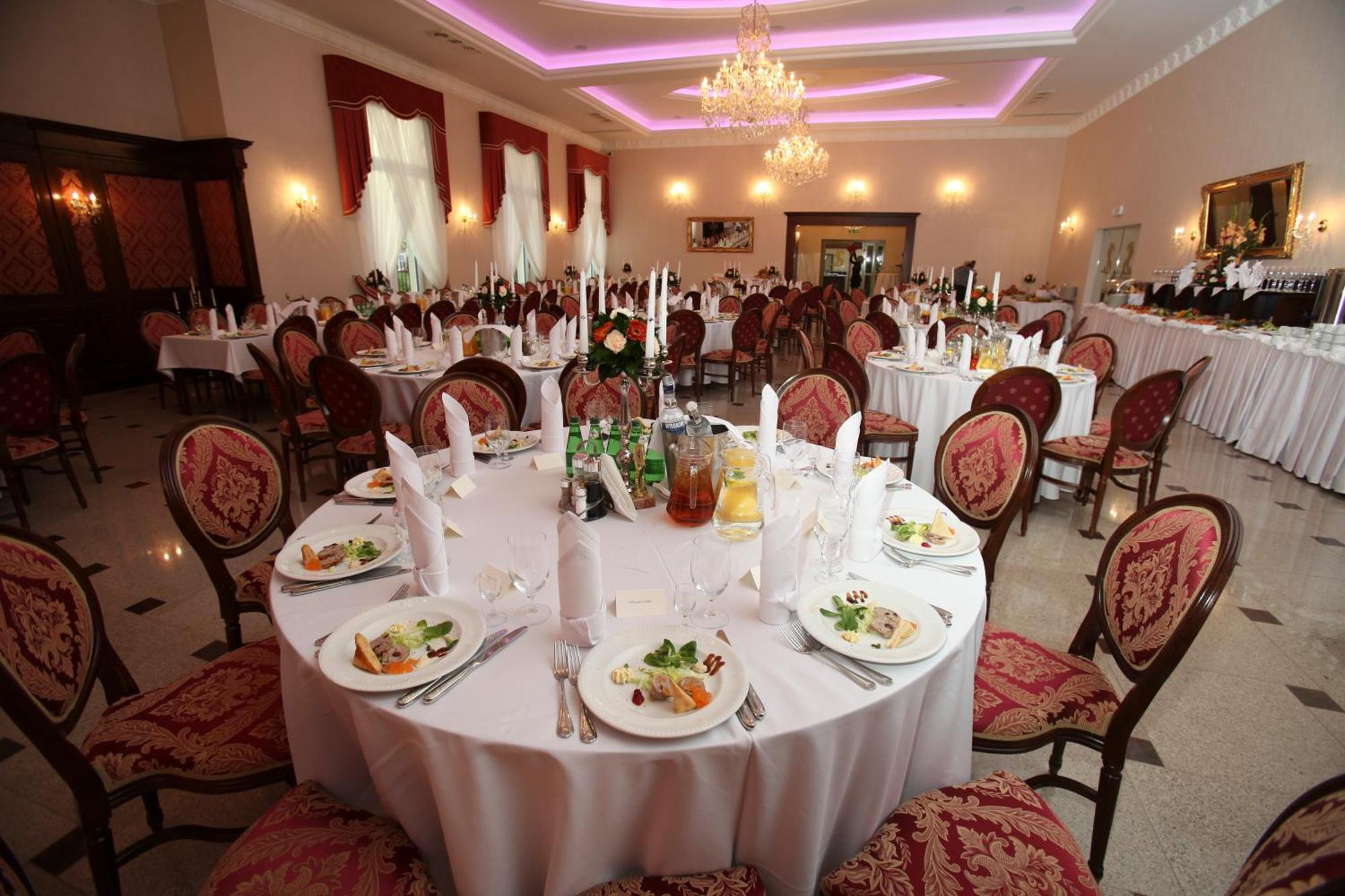 אולאבה Hotel Jakub Sobieski מראה חיצוני תמונה
