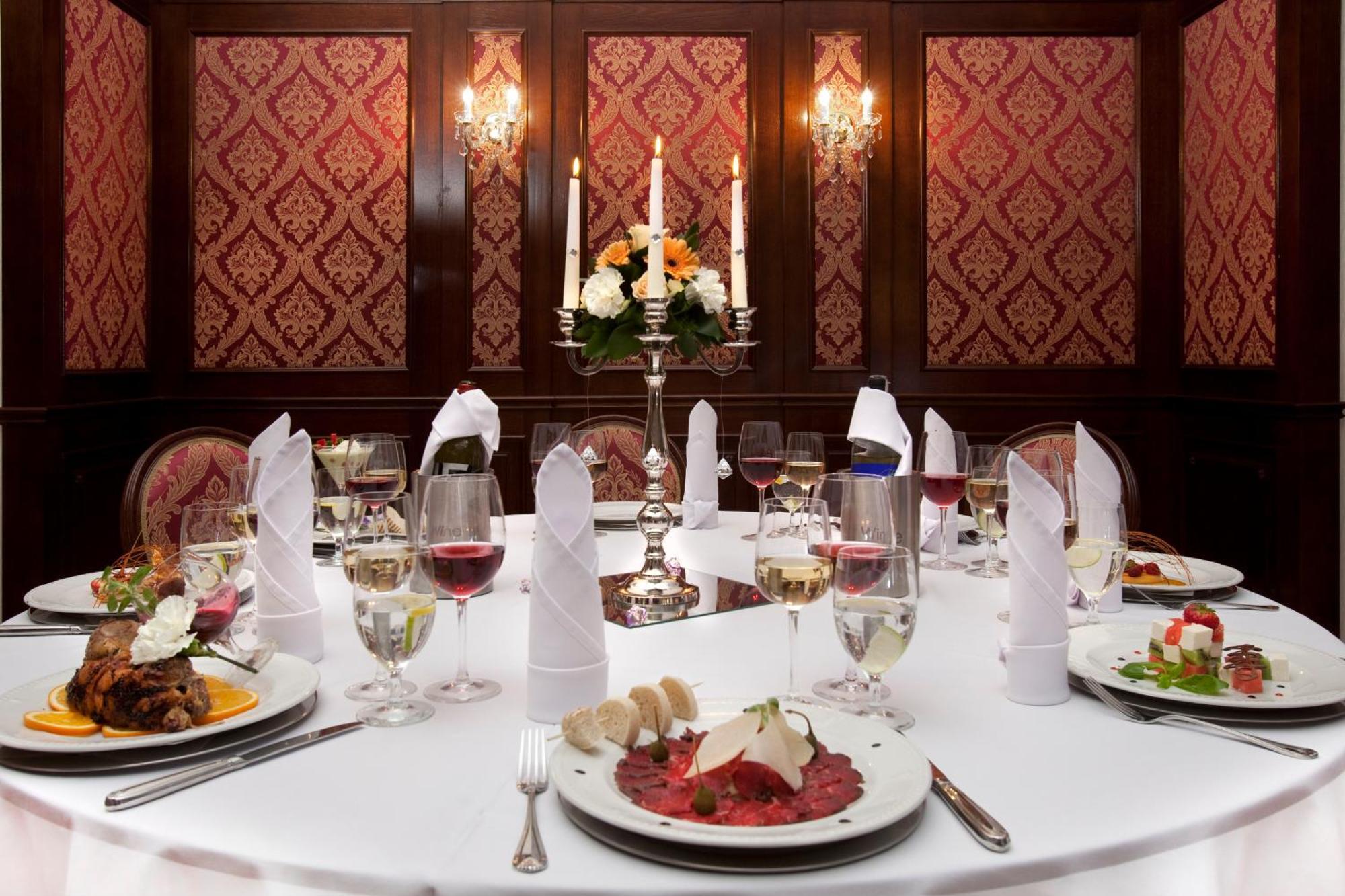 אולאבה Hotel Jakub Sobieski מראה חיצוני תמונה